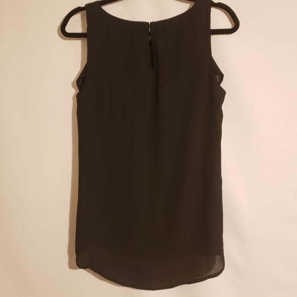 NWT White House | Black Market Sleeveless Blouse - Picture 5 of 10